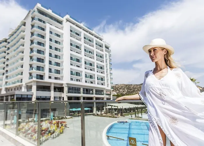 Amara Sealight Elite Hotel